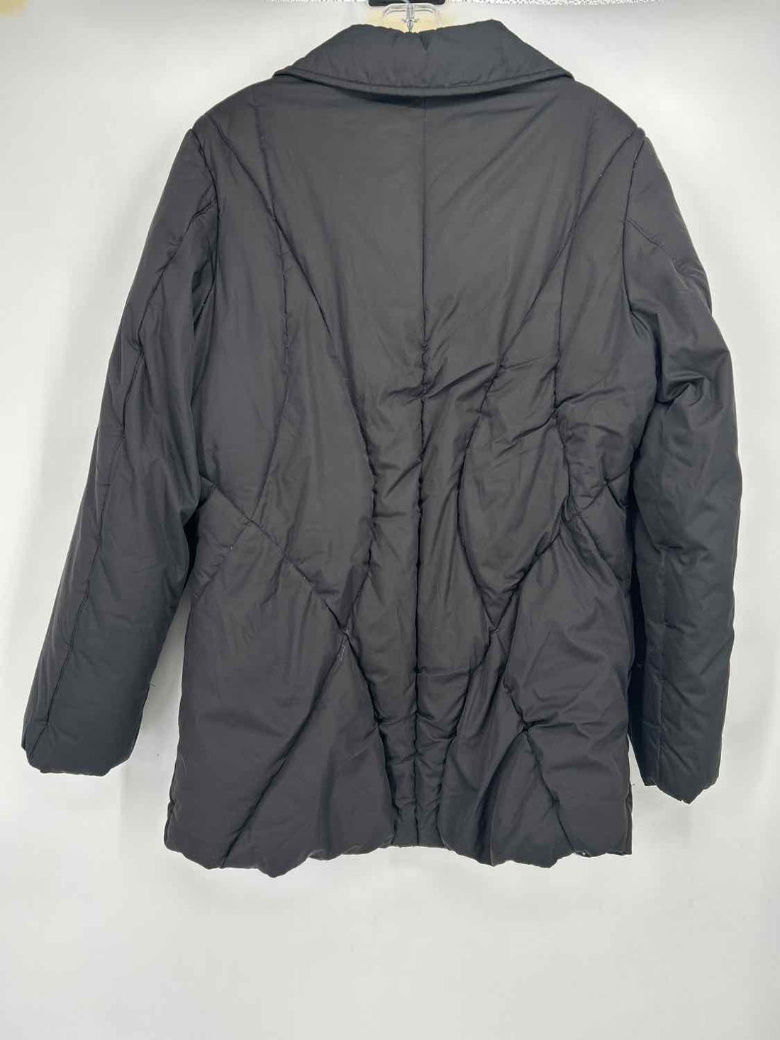 Utex Size M Black Puffer Jacket
