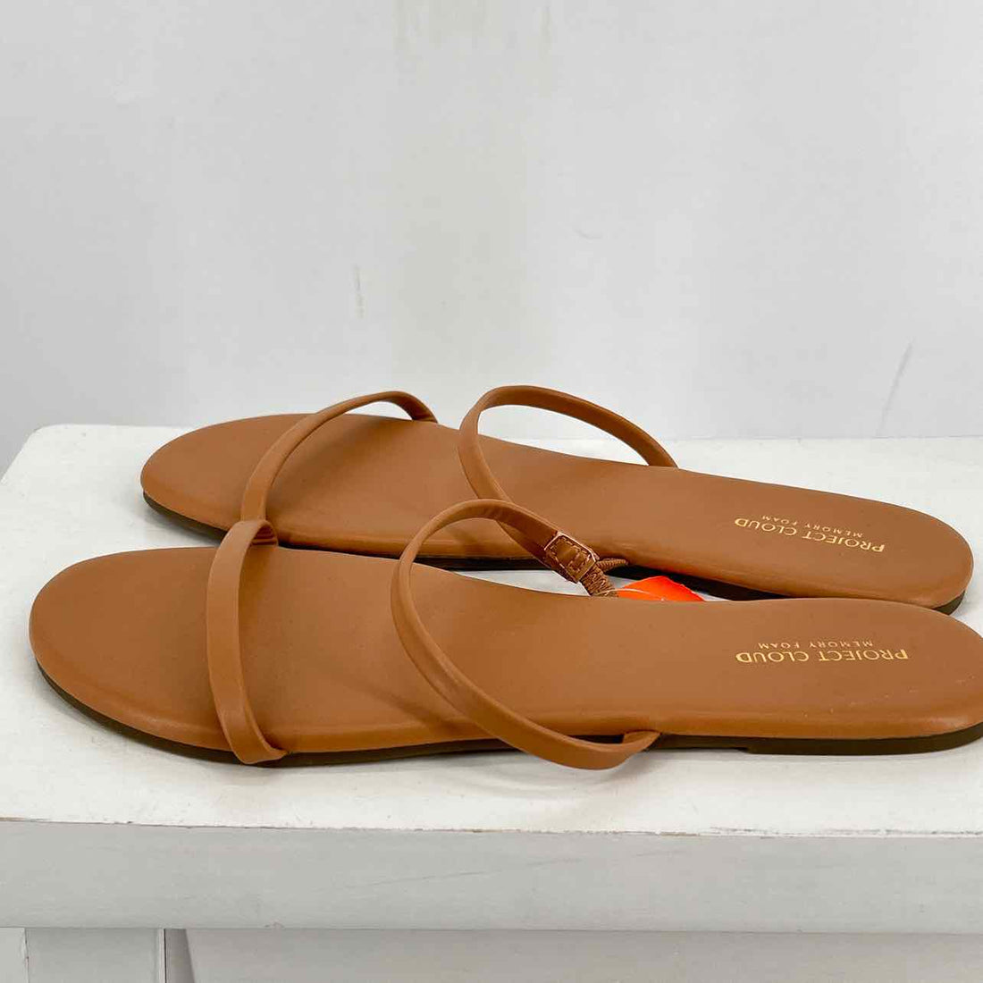 Project Cloud Women Size 9 Tan Like New Sandals