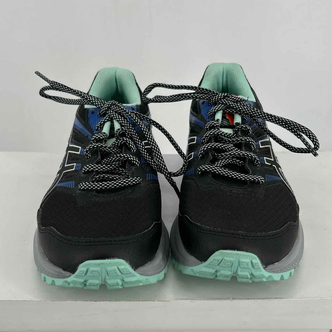 Asics Women Size 7.5 Black Sneakers
