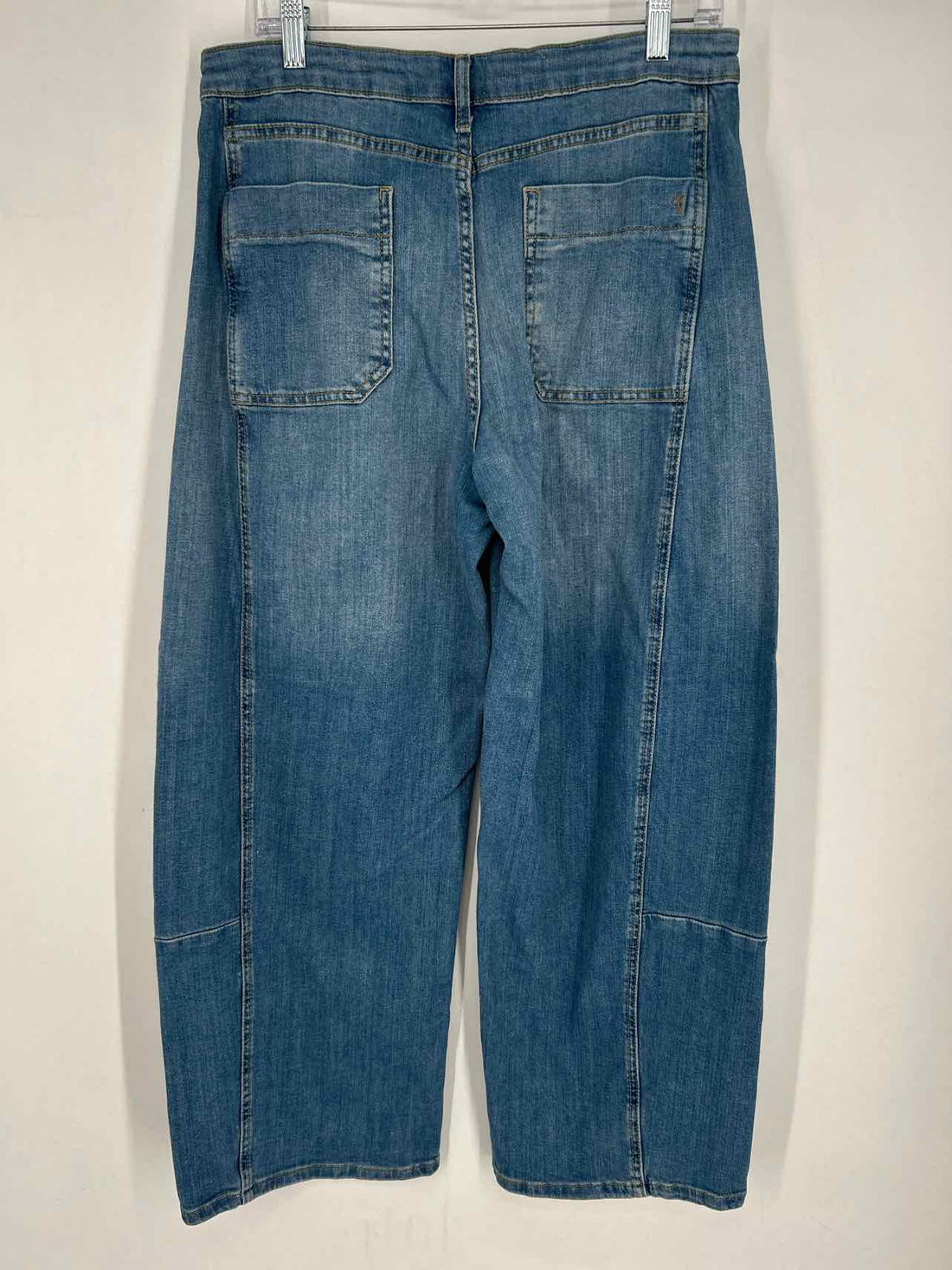 Pilcro and the Letterpress Size 29T Medium Wash Pants
