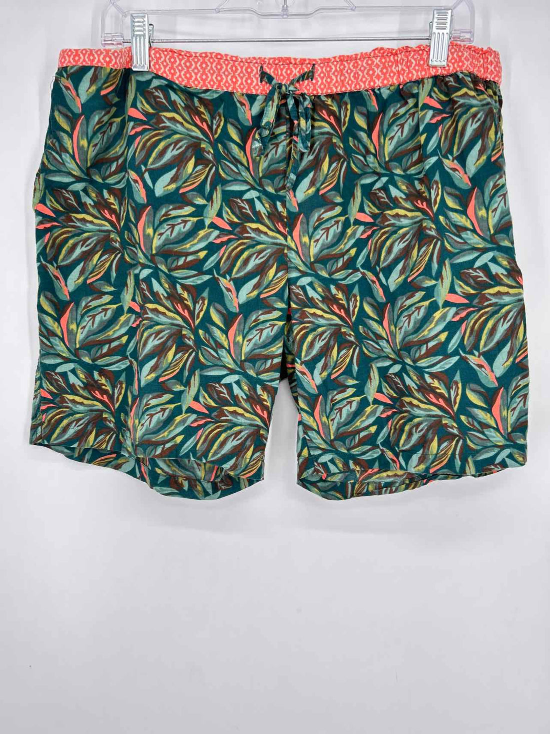 Sundance Size M Green Print Shorts