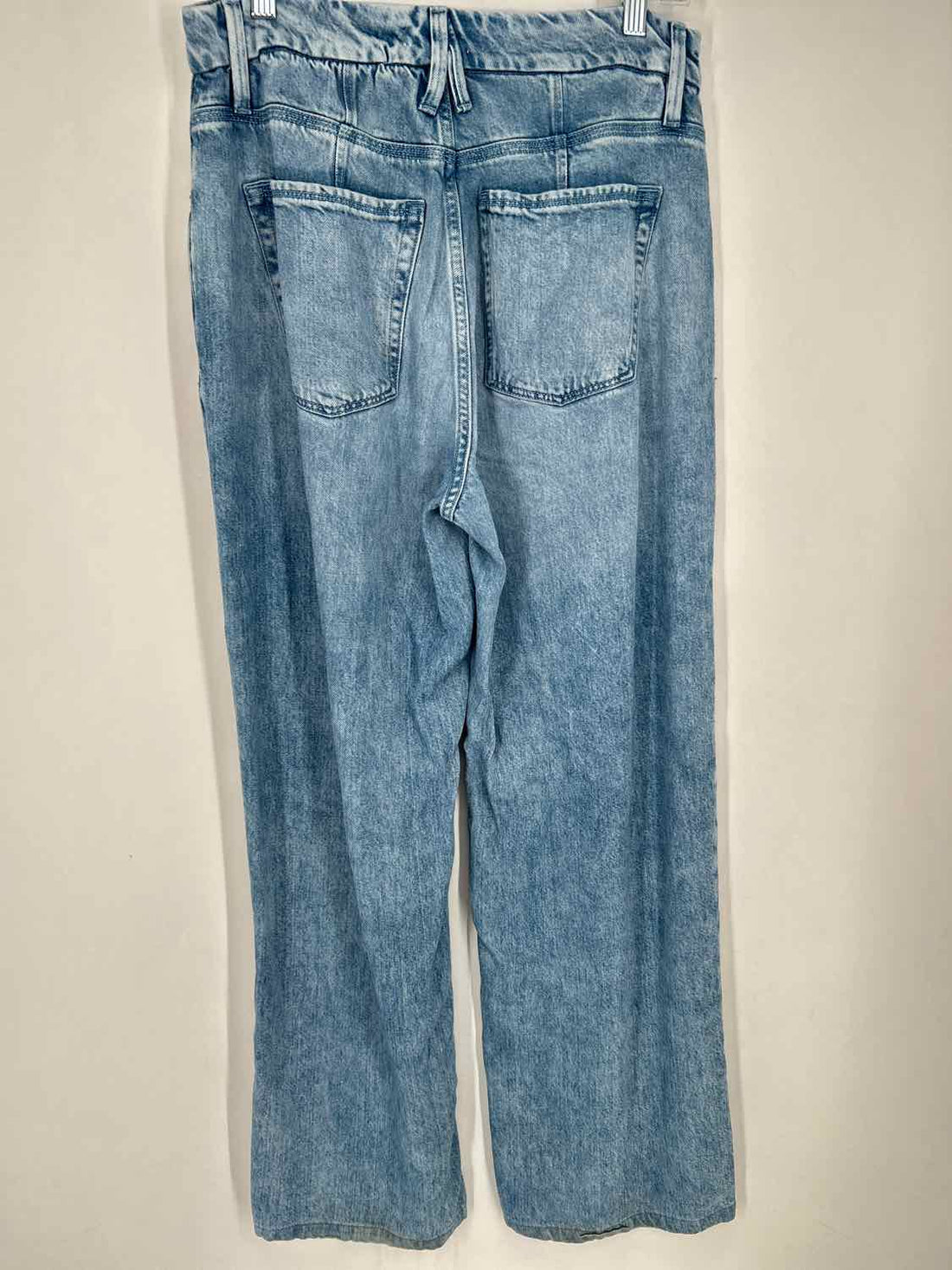 Good American Size 6 Light Wash Jeans