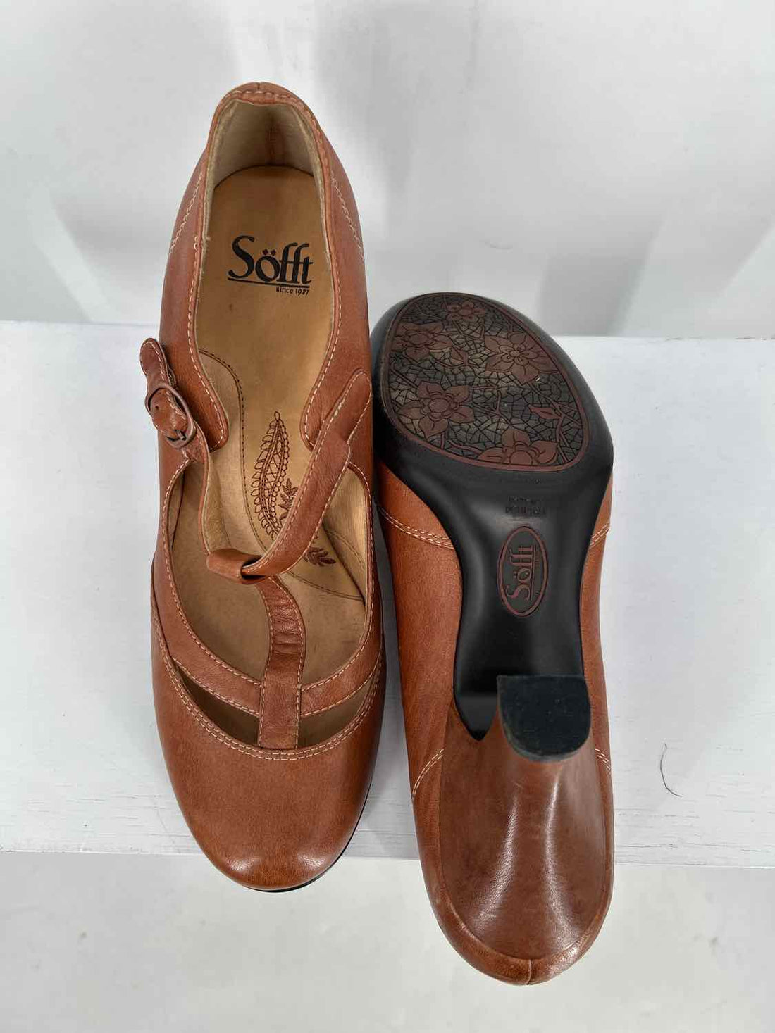 Sofft Women Size 10 Cognac Mary Jane T Strap Heels