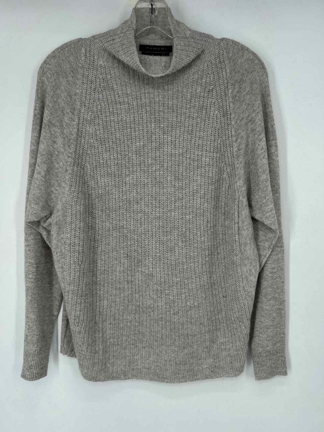Tahari Size S Light Gray Cashmere Sweater