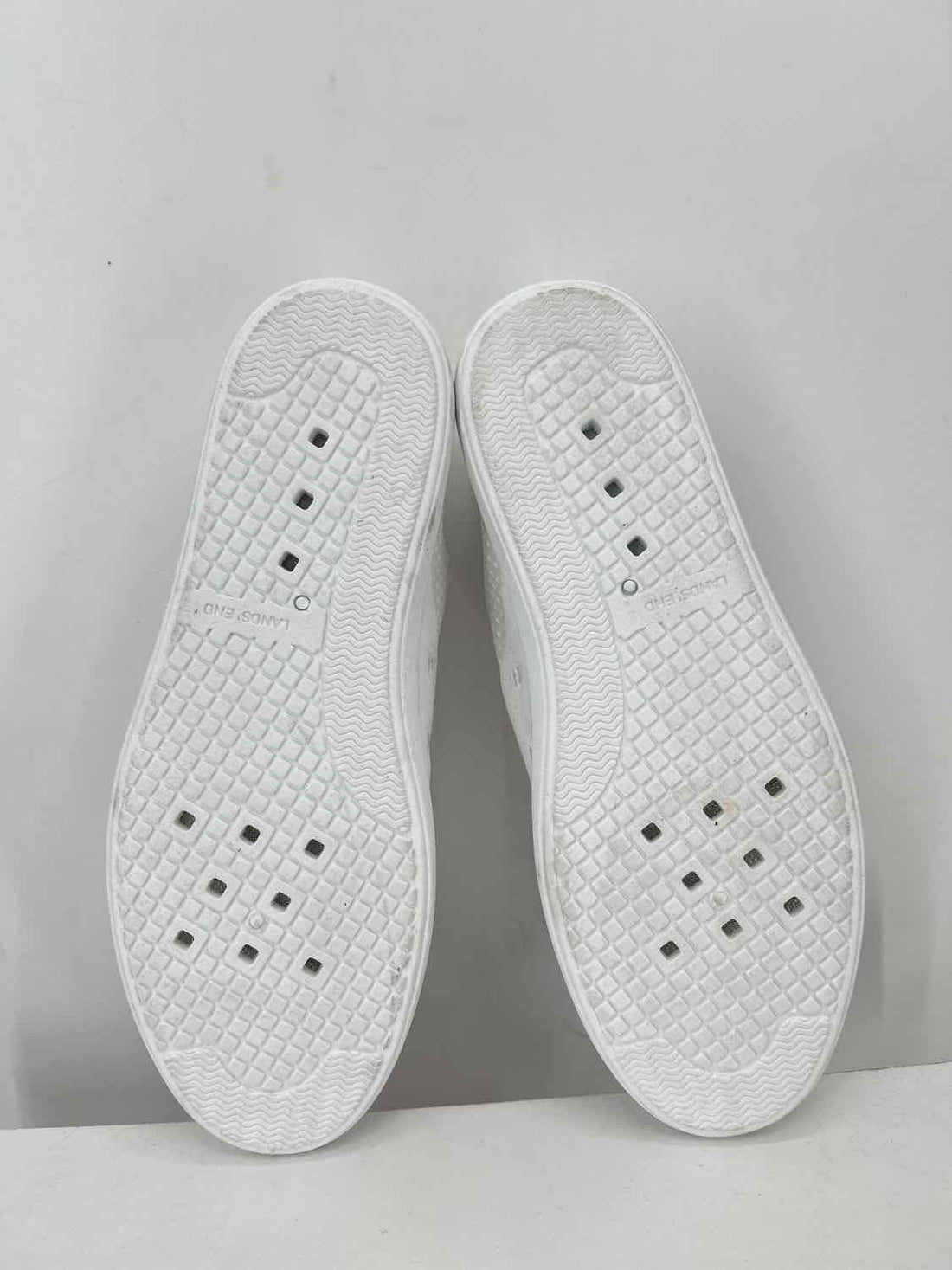 Lands' End Women Size 9 White Sneakers