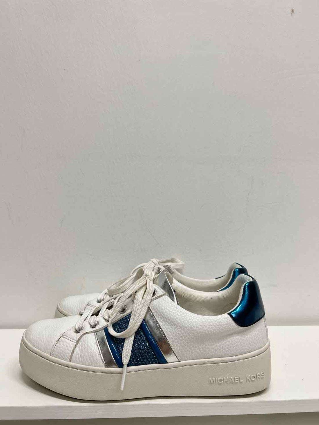 Michael Kors Women Size 7 White & Blue Sneakers