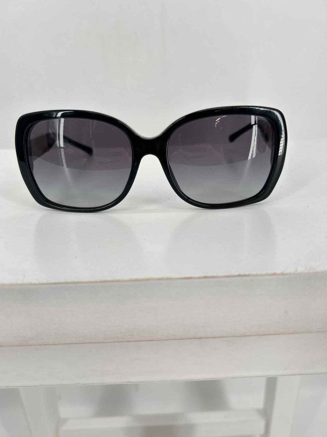 Burberry Sunglasses B4160  Nova Check LUXURY