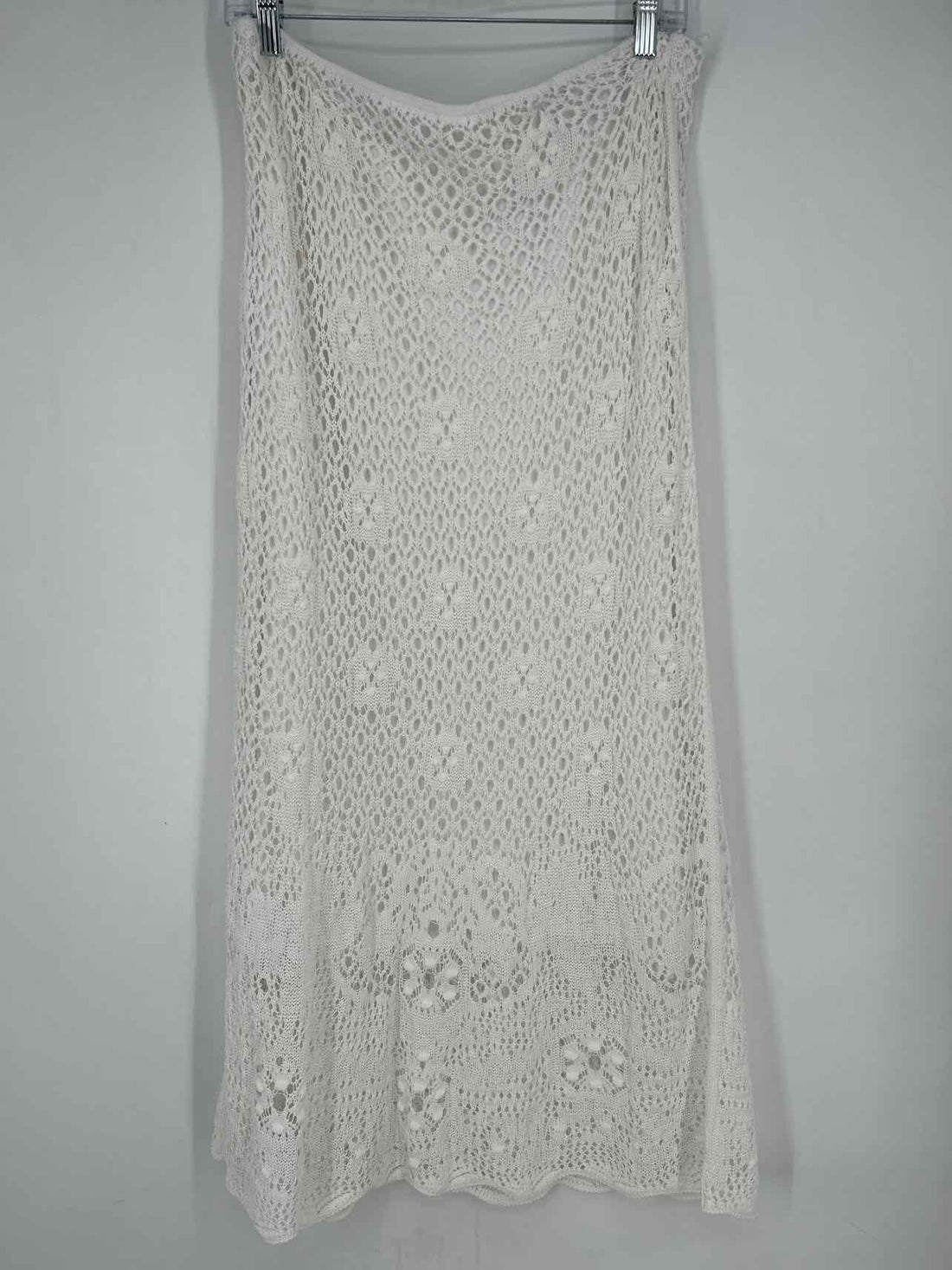 Vince Size XL White Crochet Skirts