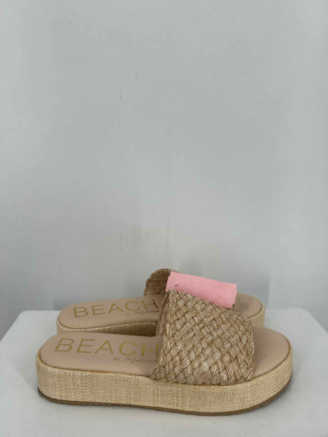 Beach by Matisee Women Size 10 Beige Sandals