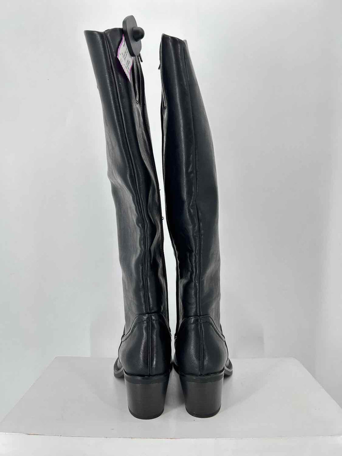 Baretraps Women Size 8 Black Like New Knee-High Boot