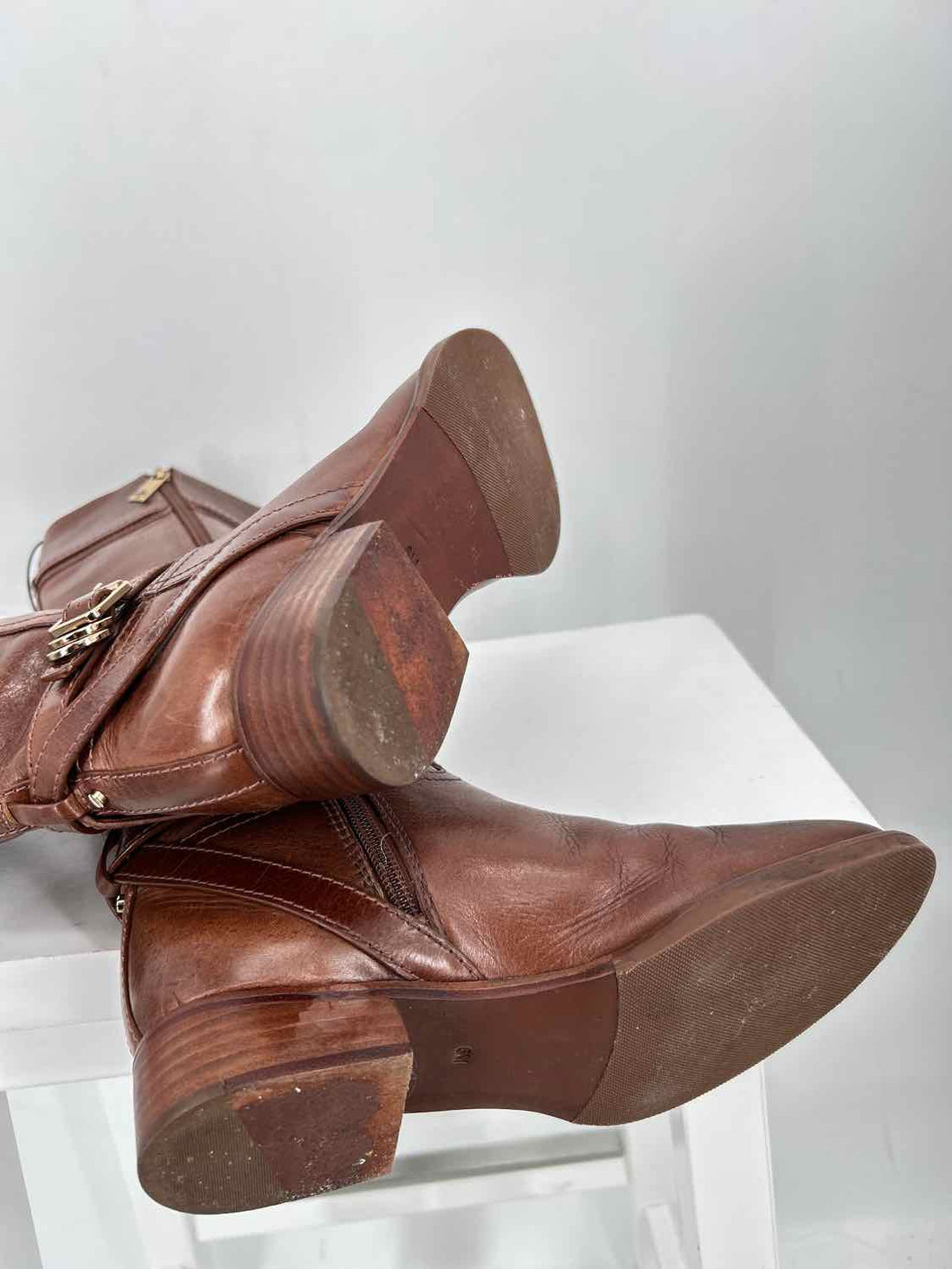 Tory Burch Women Size 6 Brown Riding Boot