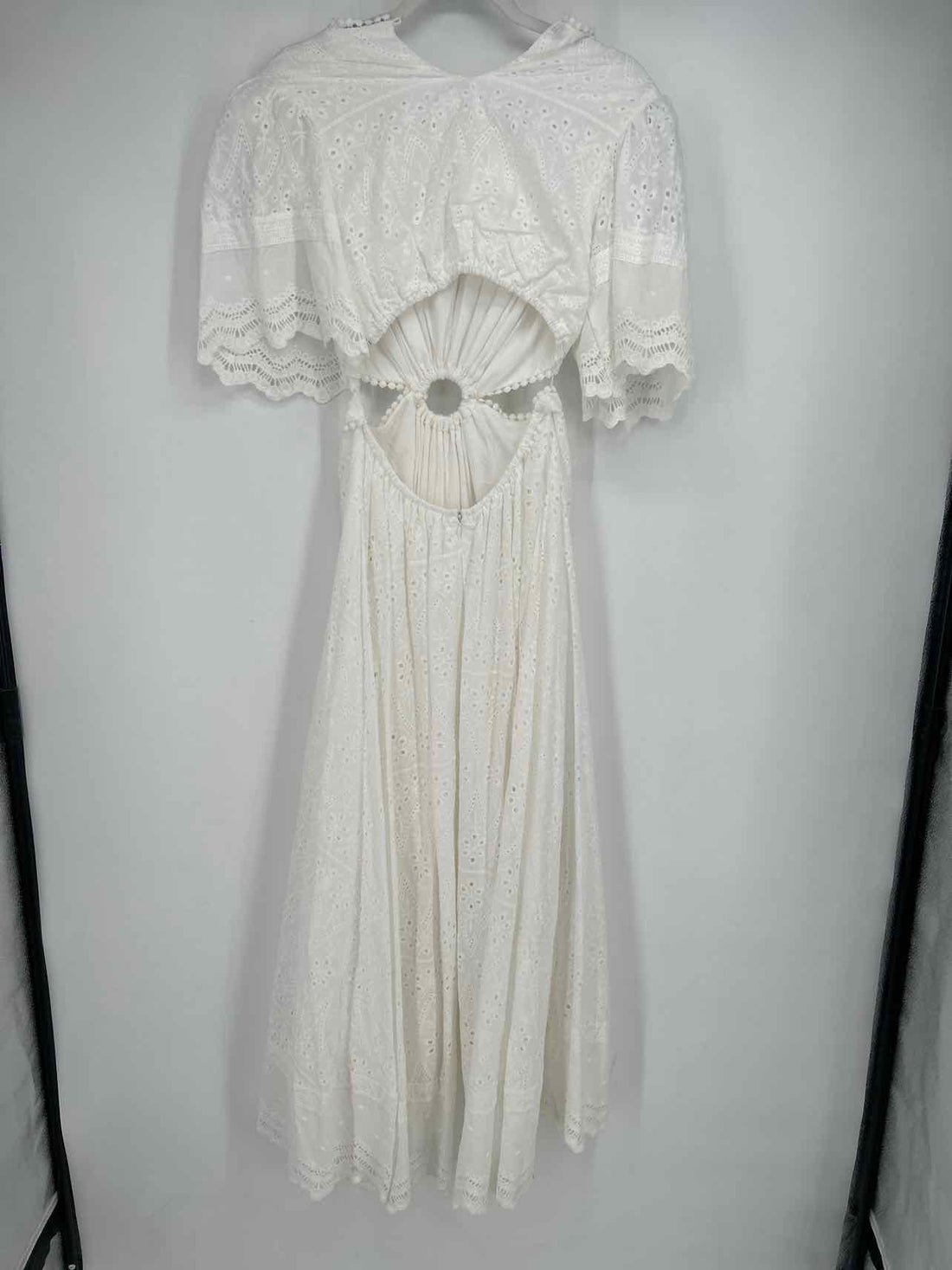 Amable by Mable Size M White Eyelet NWT Maxi