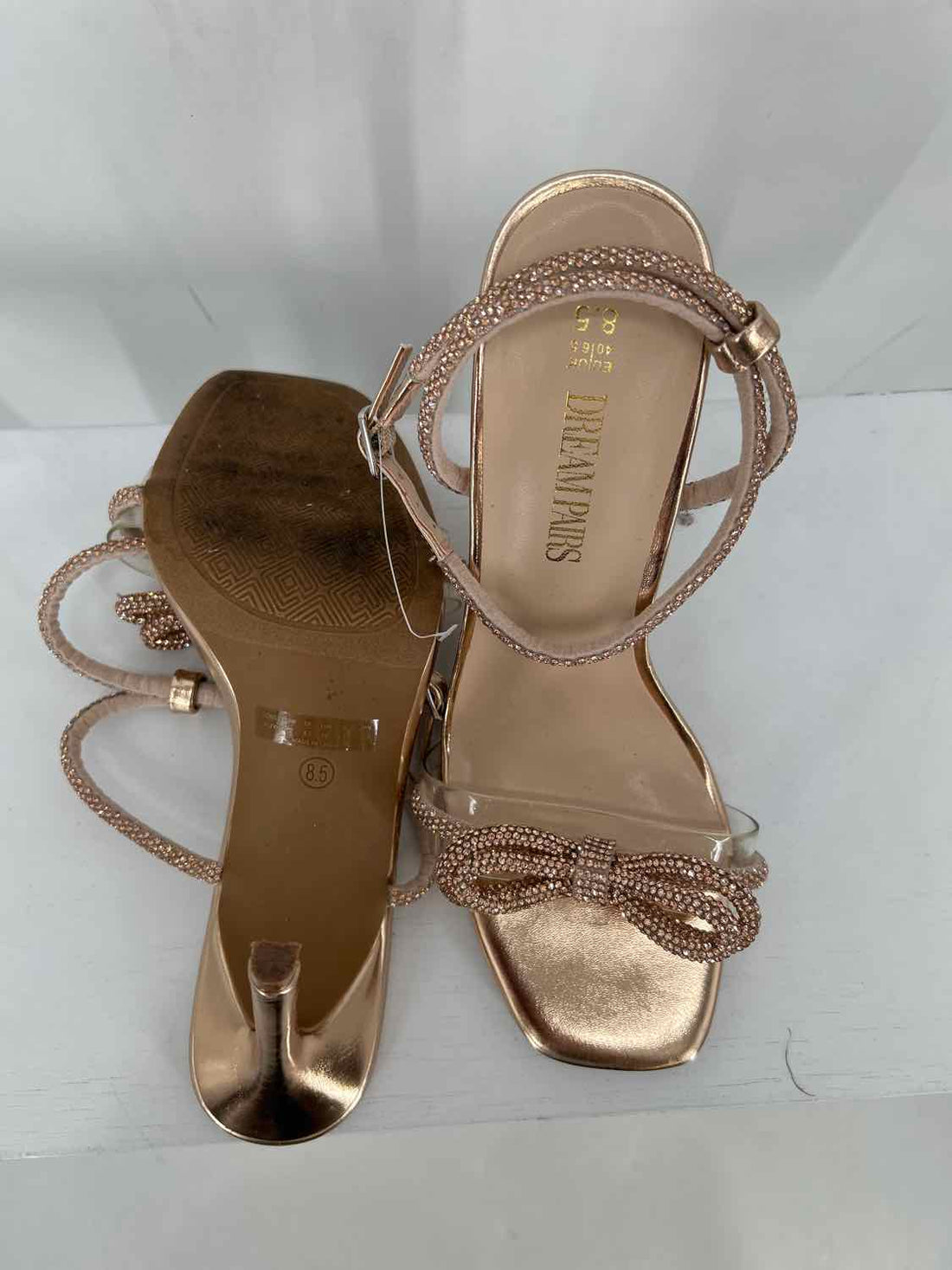 Dream Pairs Women Size 8.5 Rose Gold Heels