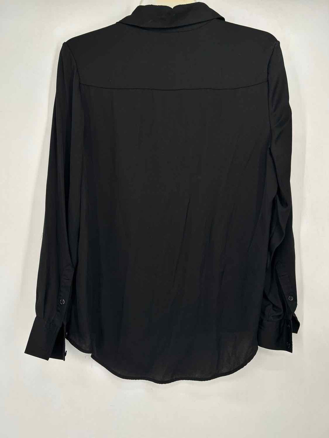 Quince Size M Black Silk Blend Long Sleeve