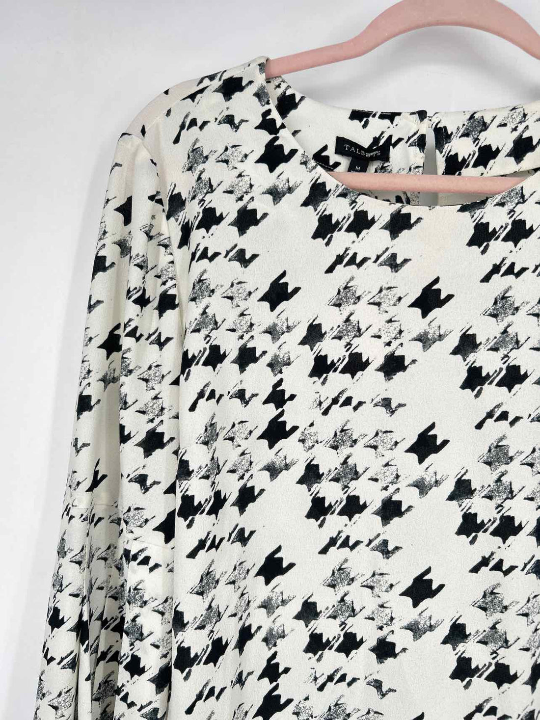 Talbots Size M White & Black Print Long Sleeve