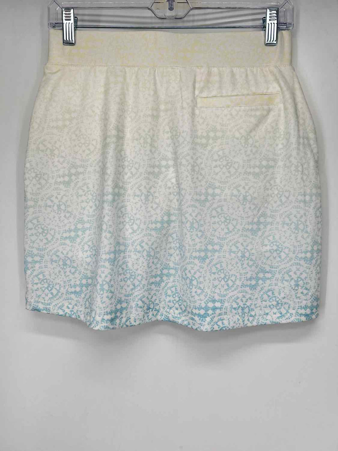 Pebble Beach Size S White Ombre Print Active Skorts