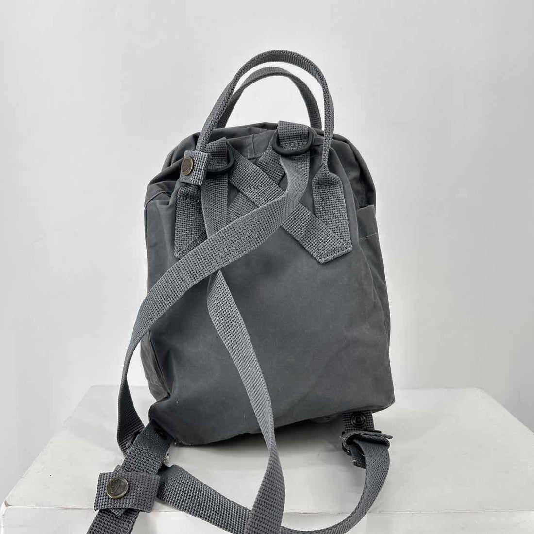 Fjallraven Kanken Gray Backpack