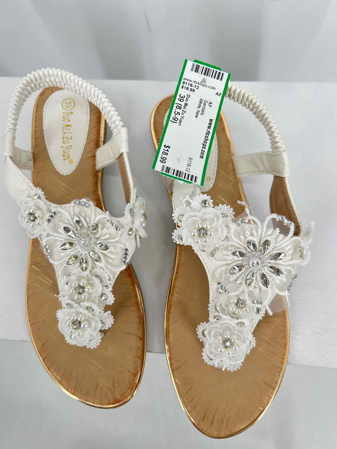 Duo Mei Zu Yuan Women Size 39 (8.5-9) White New Sandals