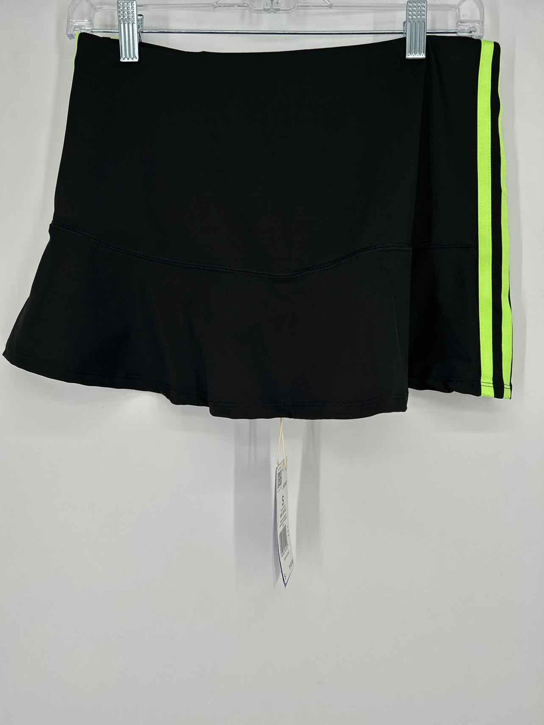 Adidas Size S Black NWT Active Skirt