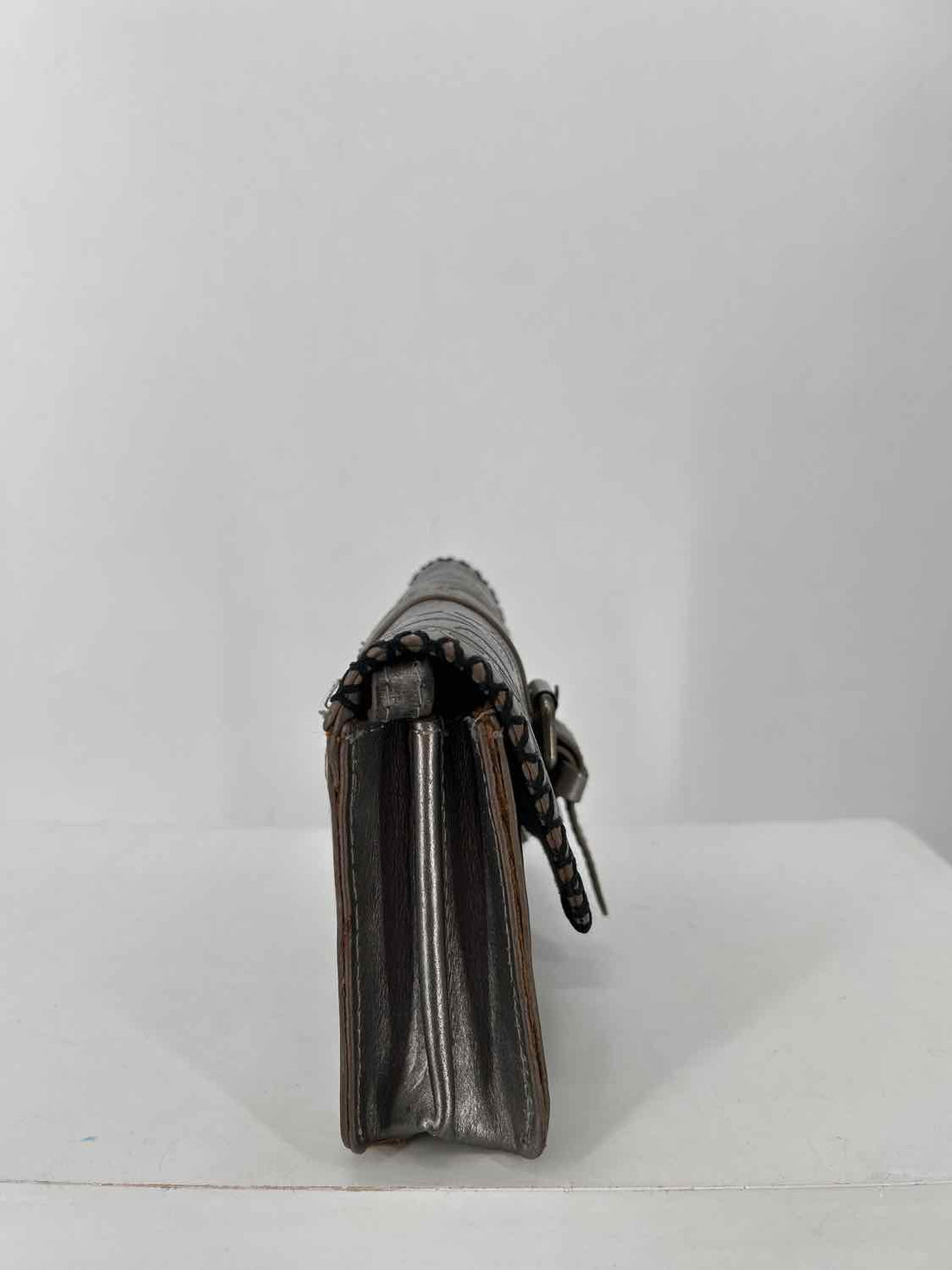 Patricia Nash Pewter Genuine Leather Pre Owned Crossbody