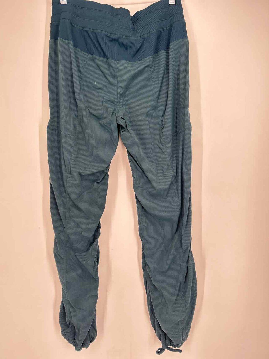 Lululemon Size 8 Dark Teal Active Pants