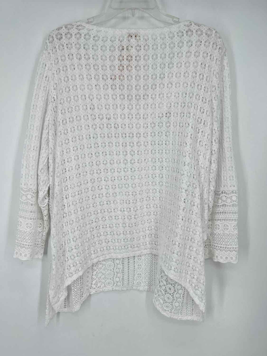 Chicos Size 2 (L) White Long Sleeve