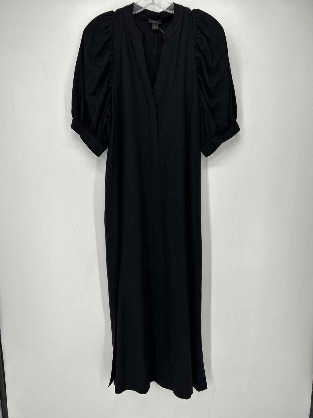 Ann Taylor Size S Black Dress