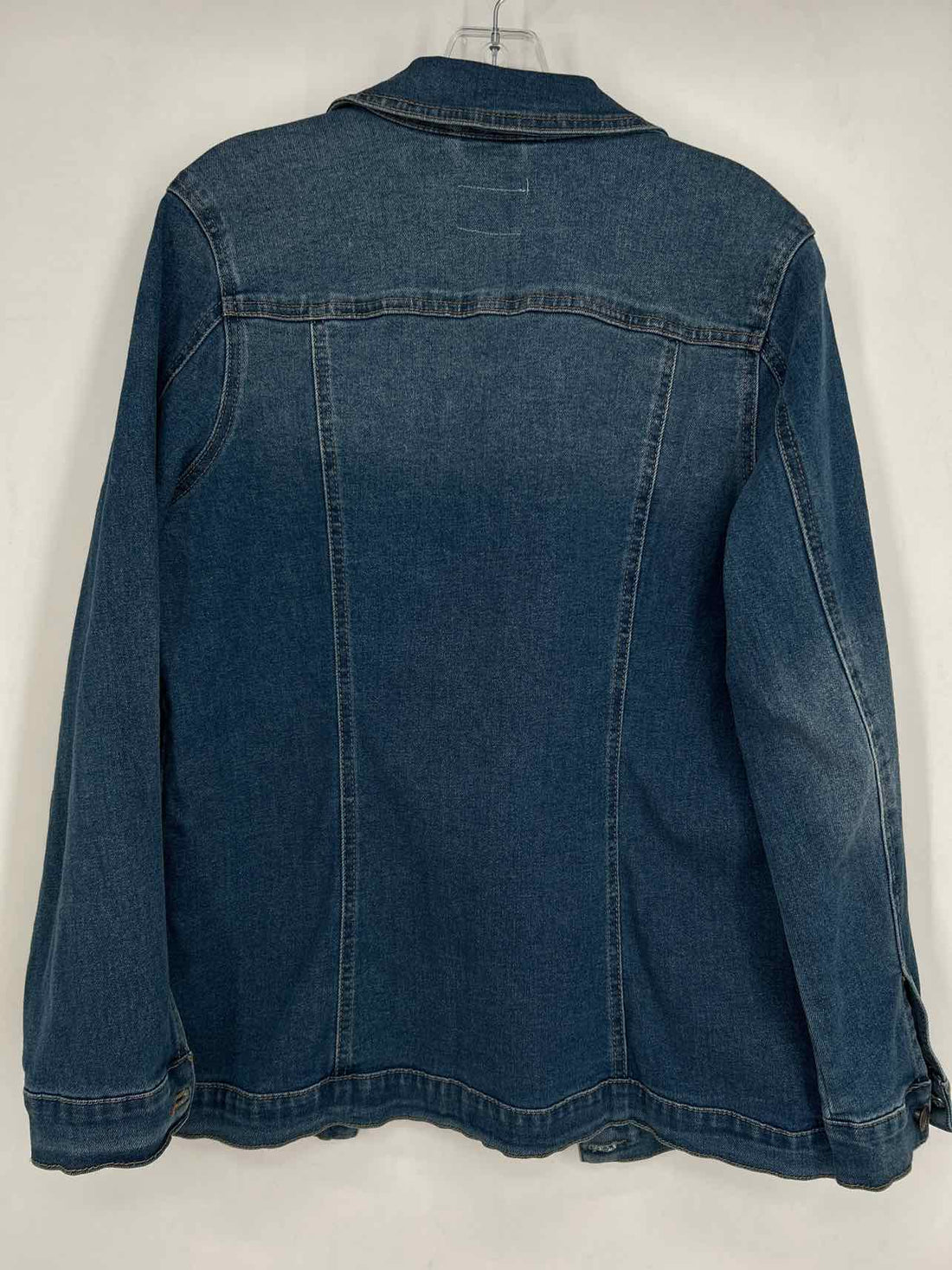 Curve Appeal Size M Denim Jacket