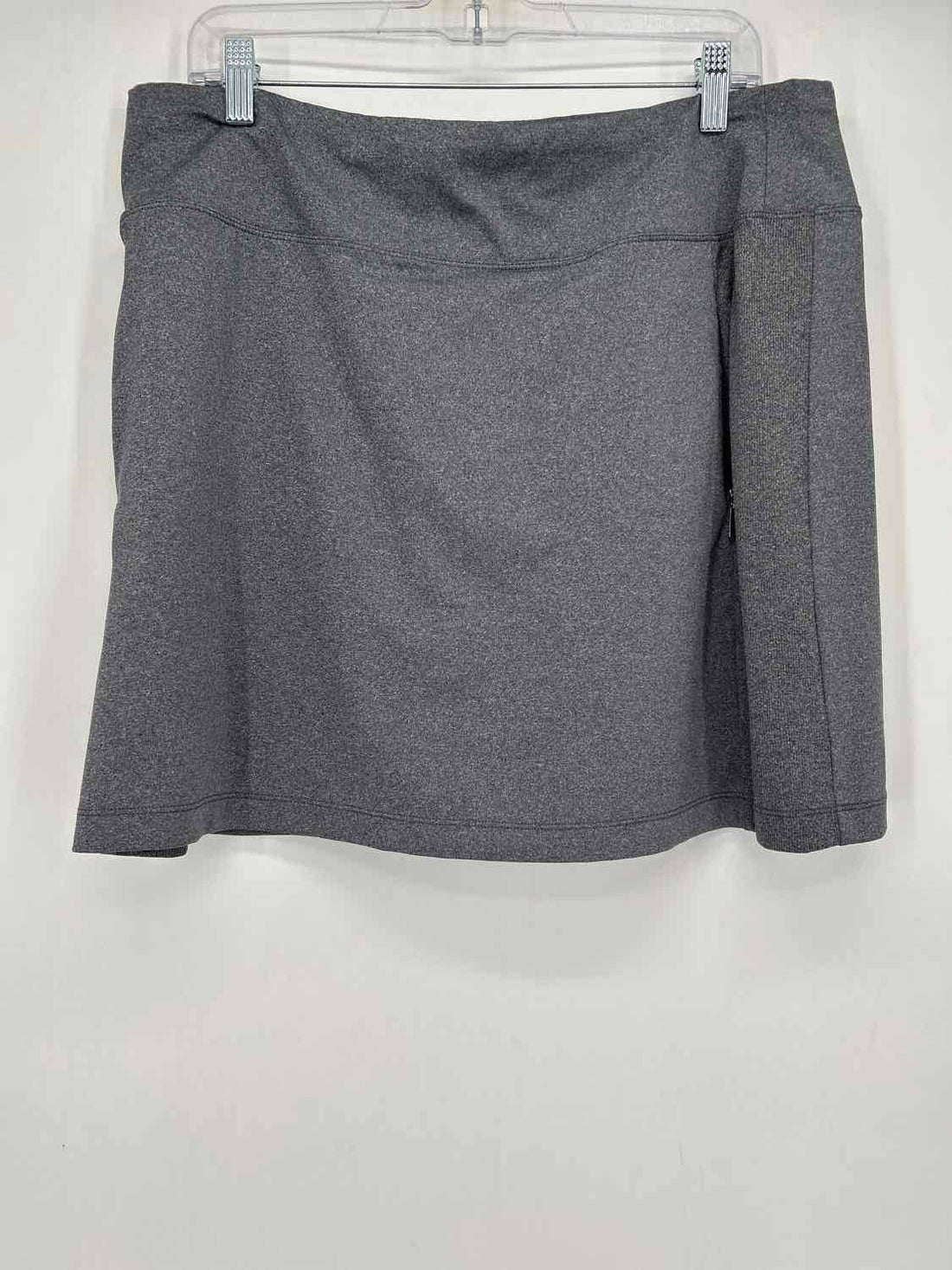 Cutter & Buck Size XL Gray Active Skorts