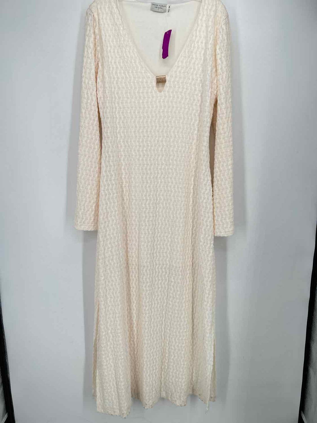 Dress Forum Size L White Long Sleeve Dress