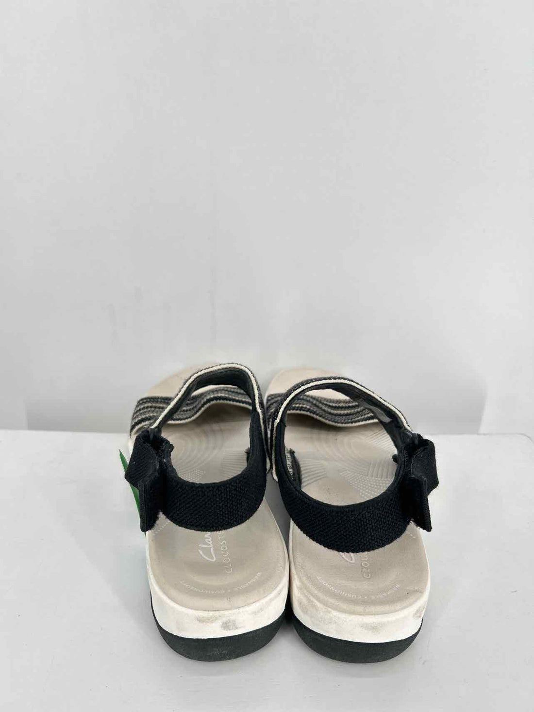 Clarks Women Size 7 White & Black Sandals
