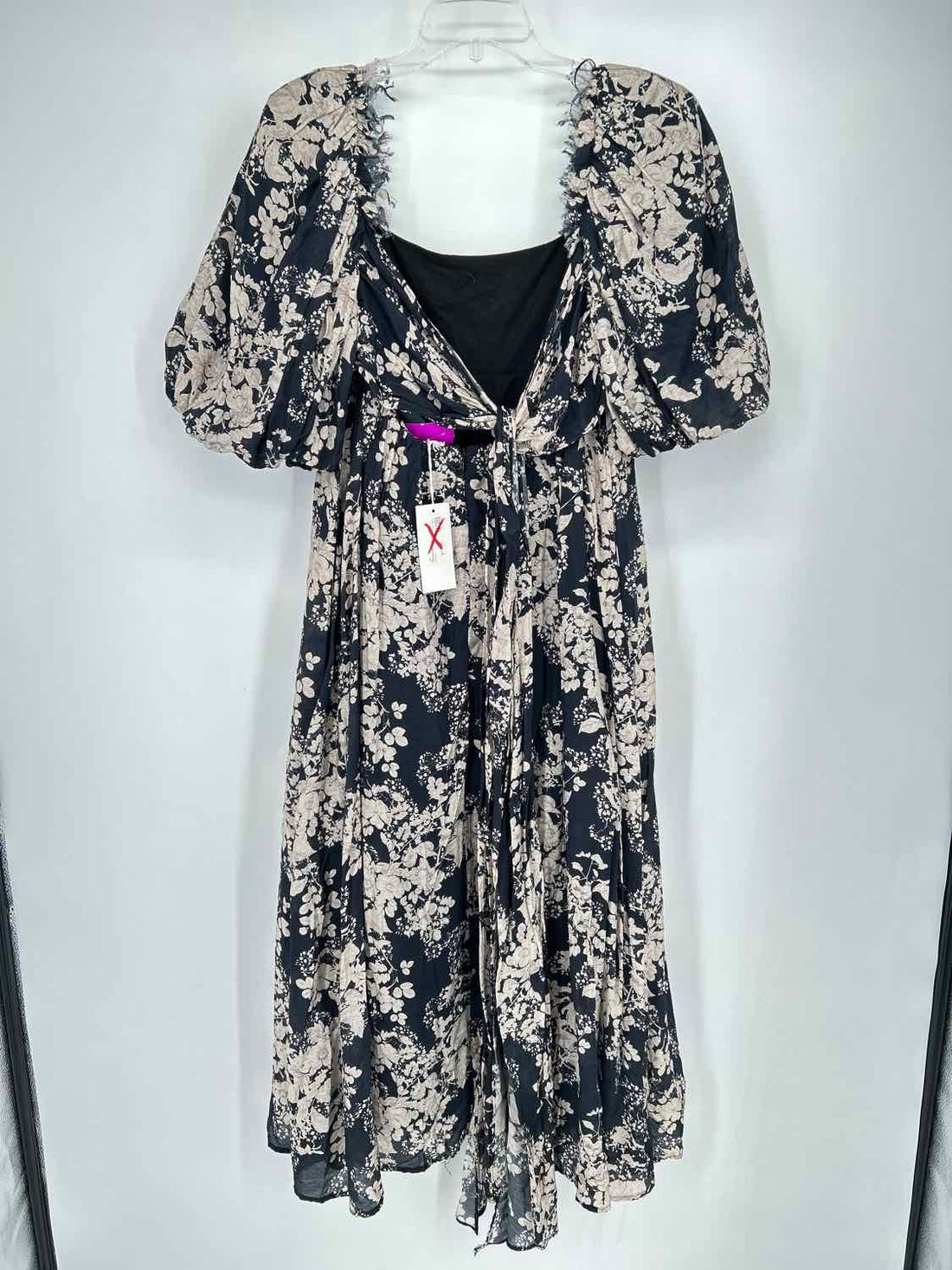 Sofie the Label Size S Navy Floral NWT Dress