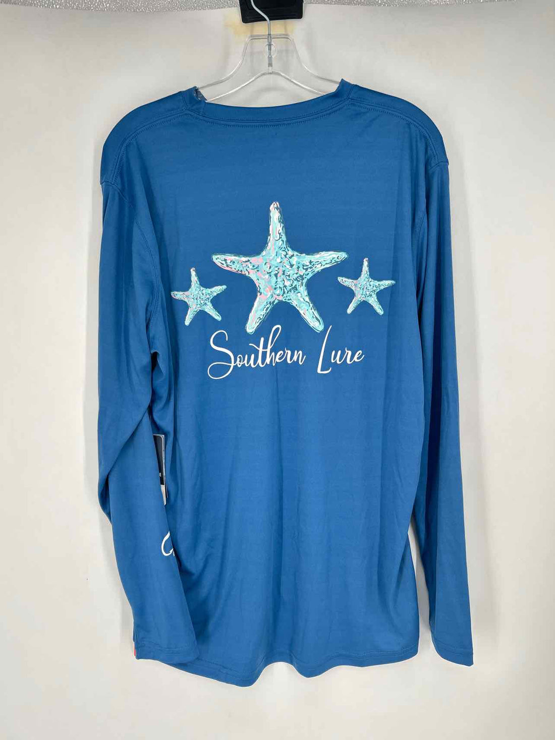 Southern Lure Size XL Blue NWT Active Tops