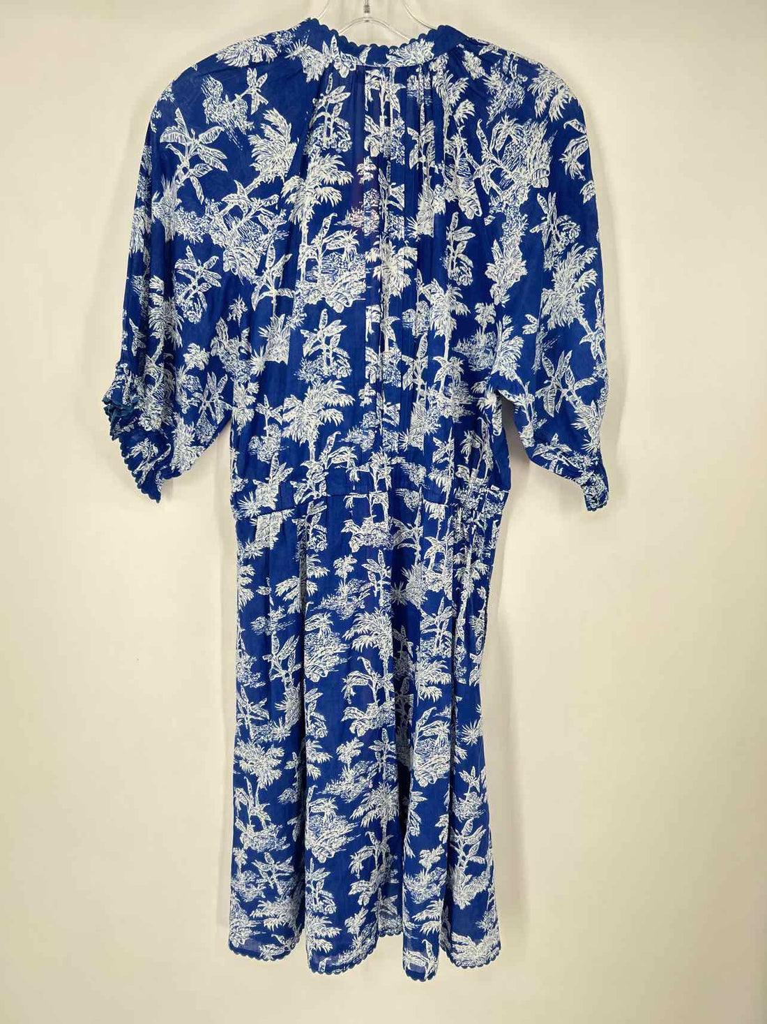 Lola Australia Size M Blue & White Print Long Sleeve Dress