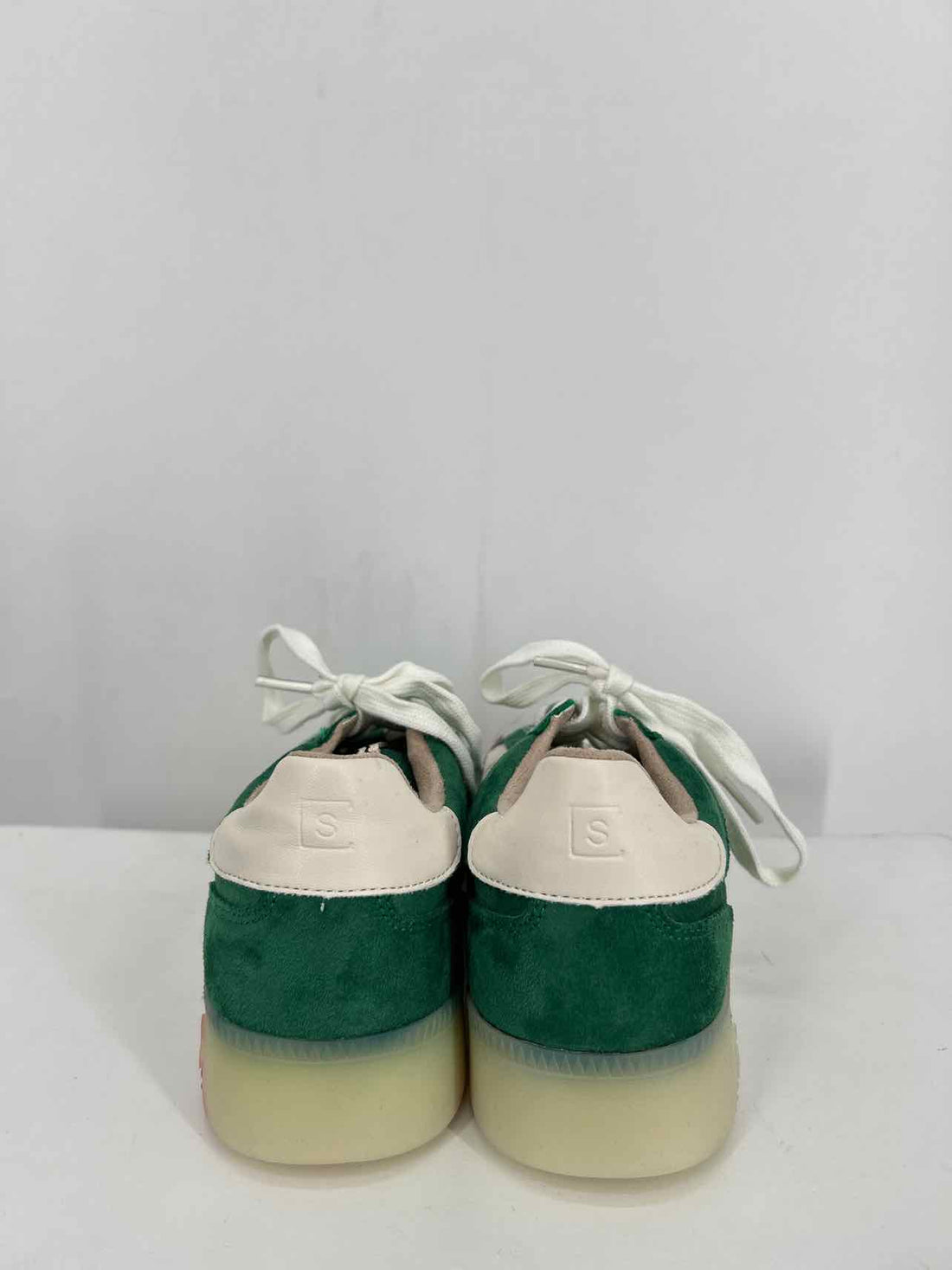 Shu Shop Women Size 6 Green & White New Boutique Shoes