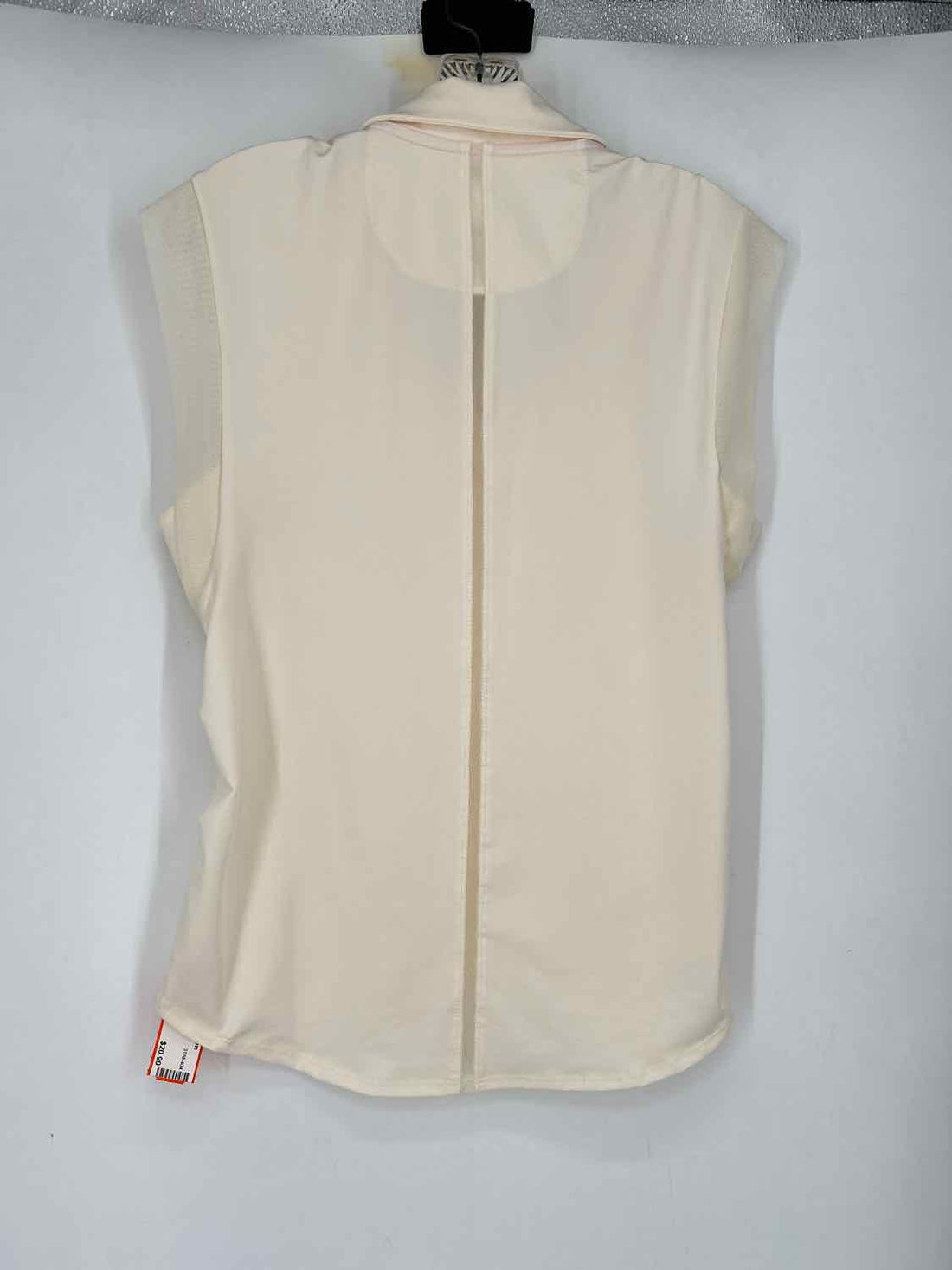 Lucky In Love Size L Cream Active Tops