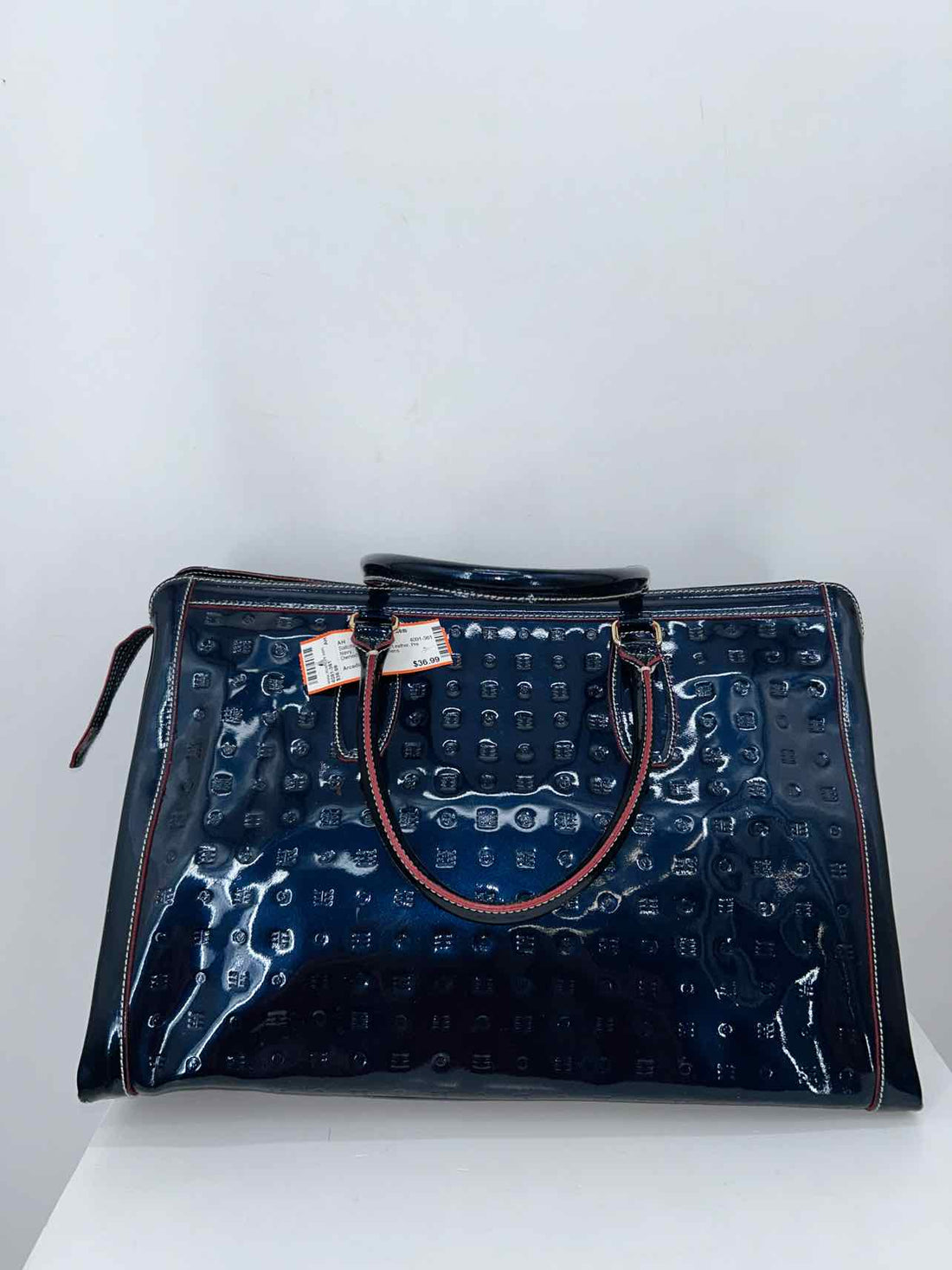 Arcadia Navy Patent Leather Pre Owned Satchel