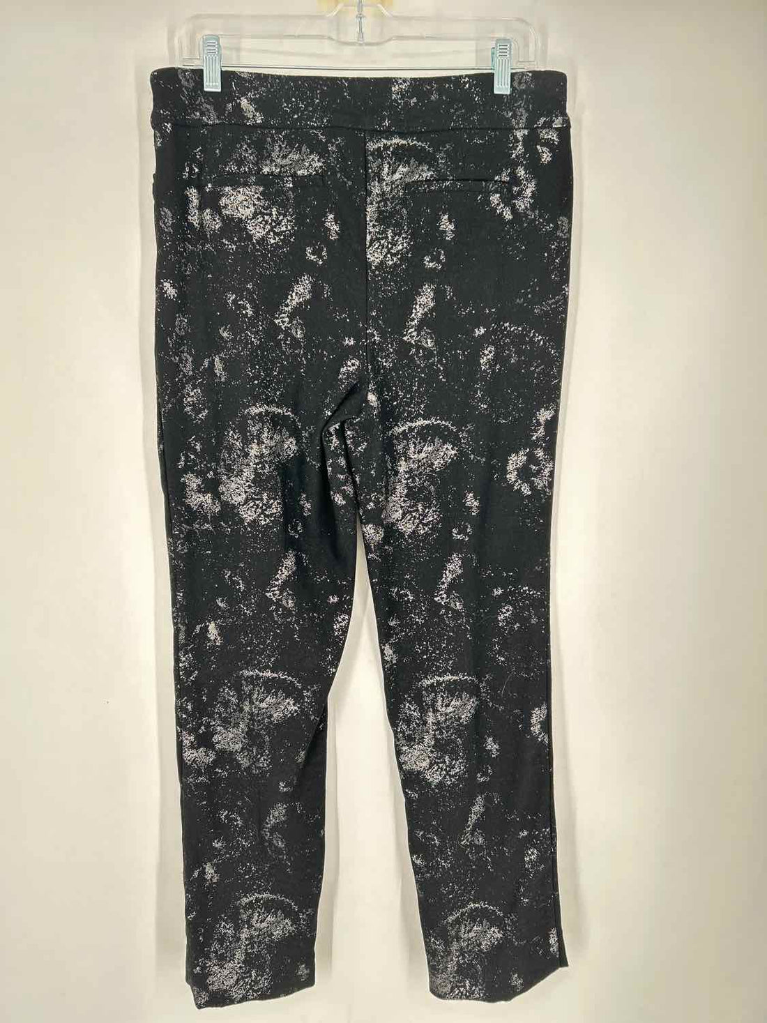 Chicos Size 1R Black Print Pants