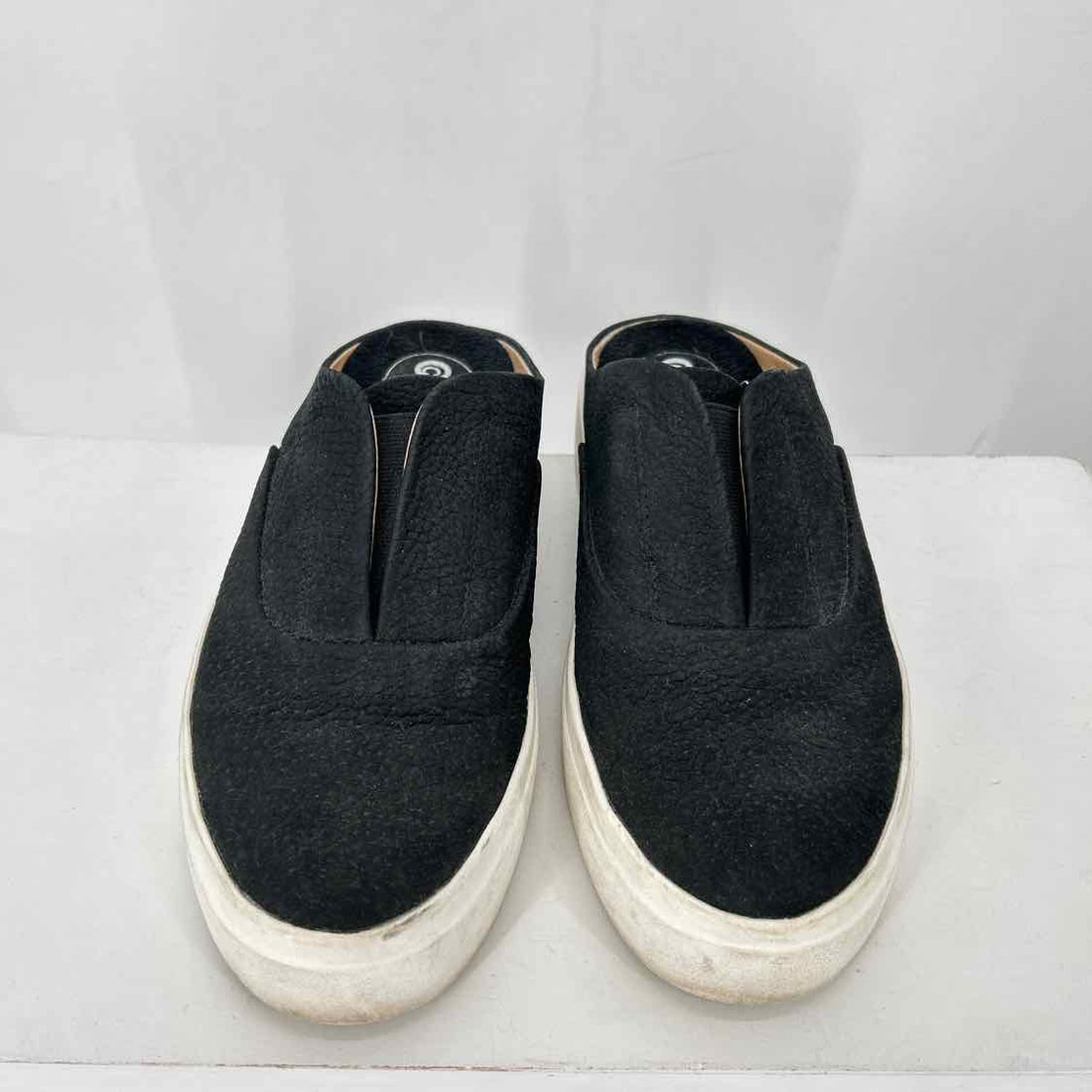 Corso Como Women Size 7.5 Black Pre Owned Leather Mules