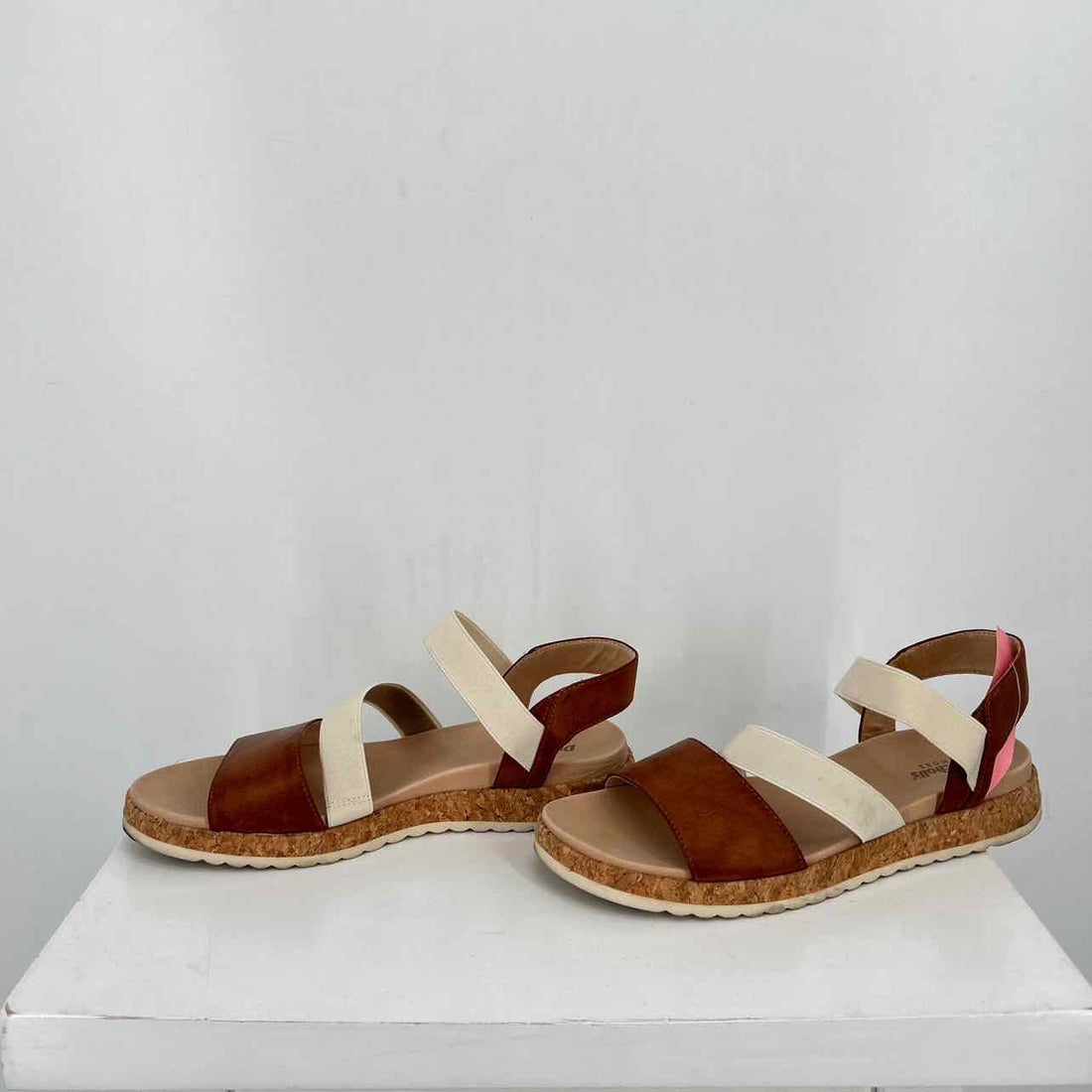Dr. Scholls Women Size 8 Brown Sandals