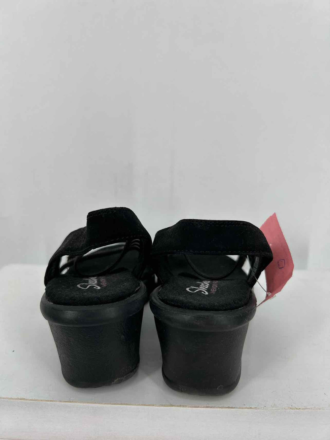 Sketchers Women Size 8 Black Wedges