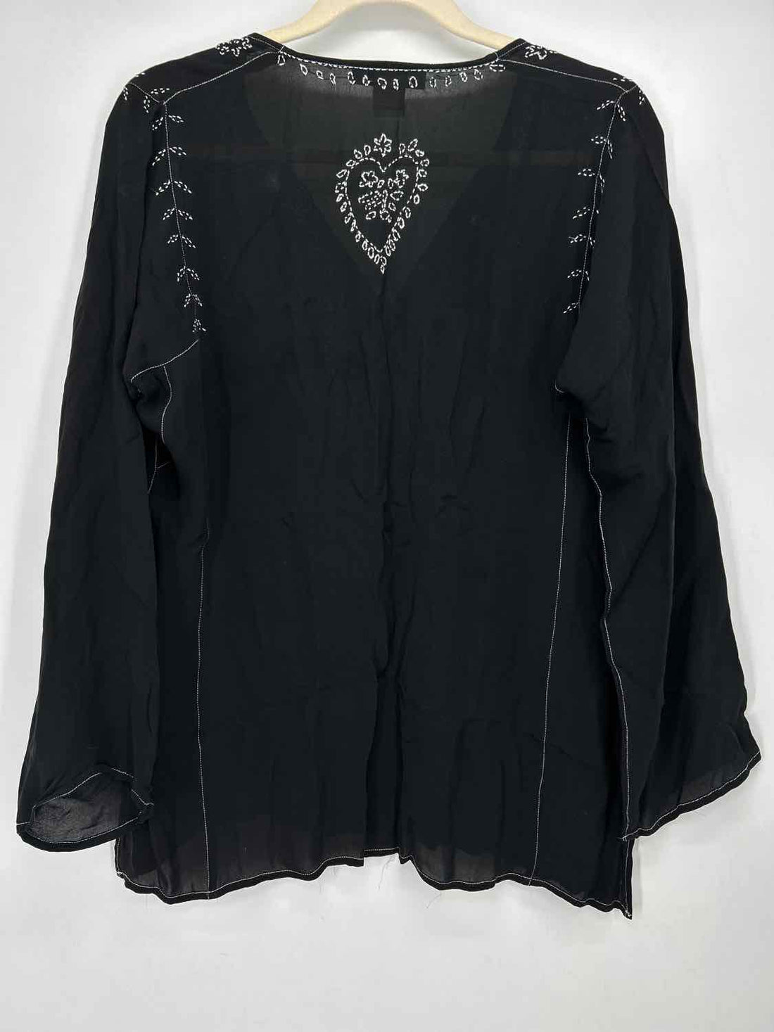 White House Black Market Size M Black Silk 100% Long Sleeve
