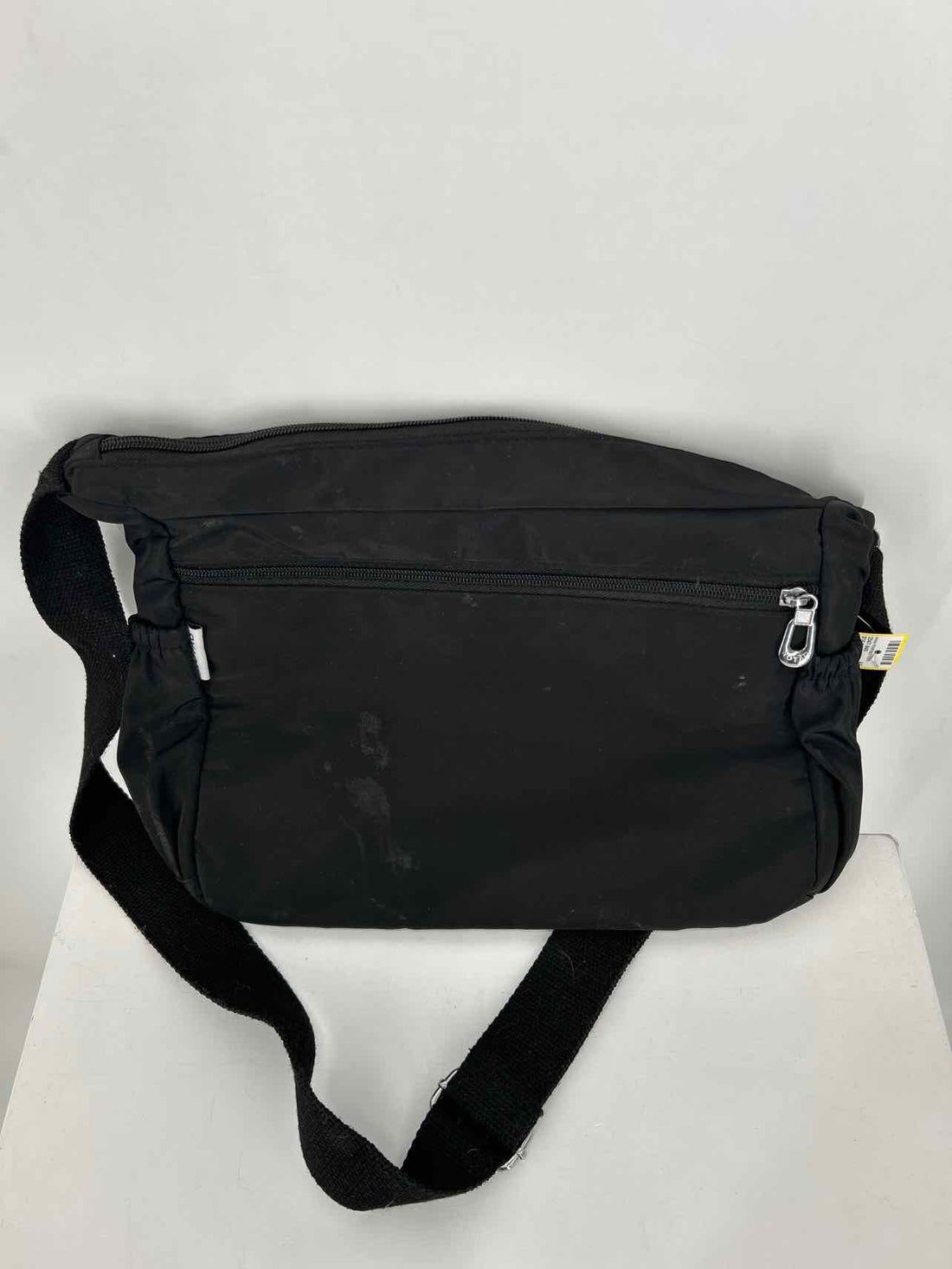 Jie L Shi Black Nylon Pre Owned Crossbody