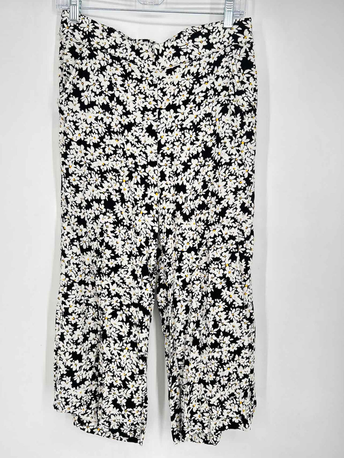 Dash Size S Black & White Floral Pants