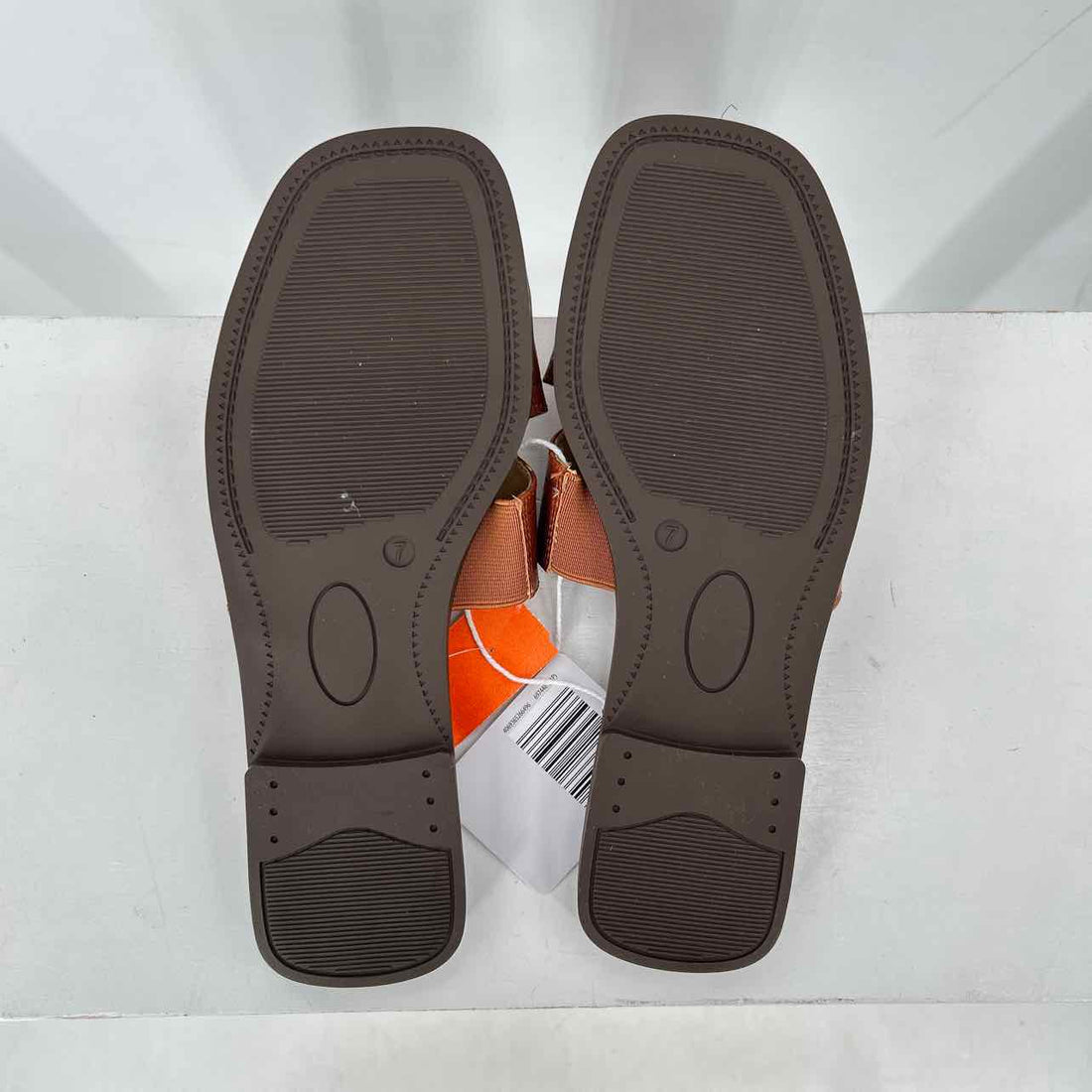 Serra Women Size 7 Brown NWT Sandals