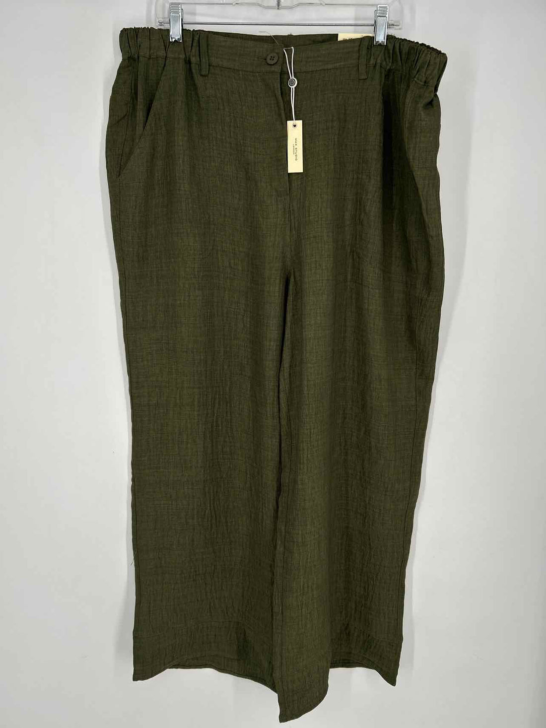 Max Studio Size 1X Dark Green NWT Pants
