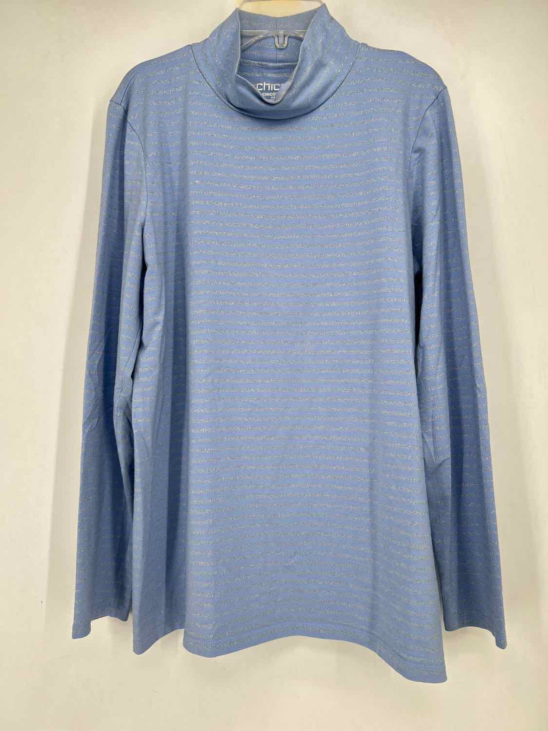 Chicos Size 2(L) Light Blue & Silver Striped Long Sleeve