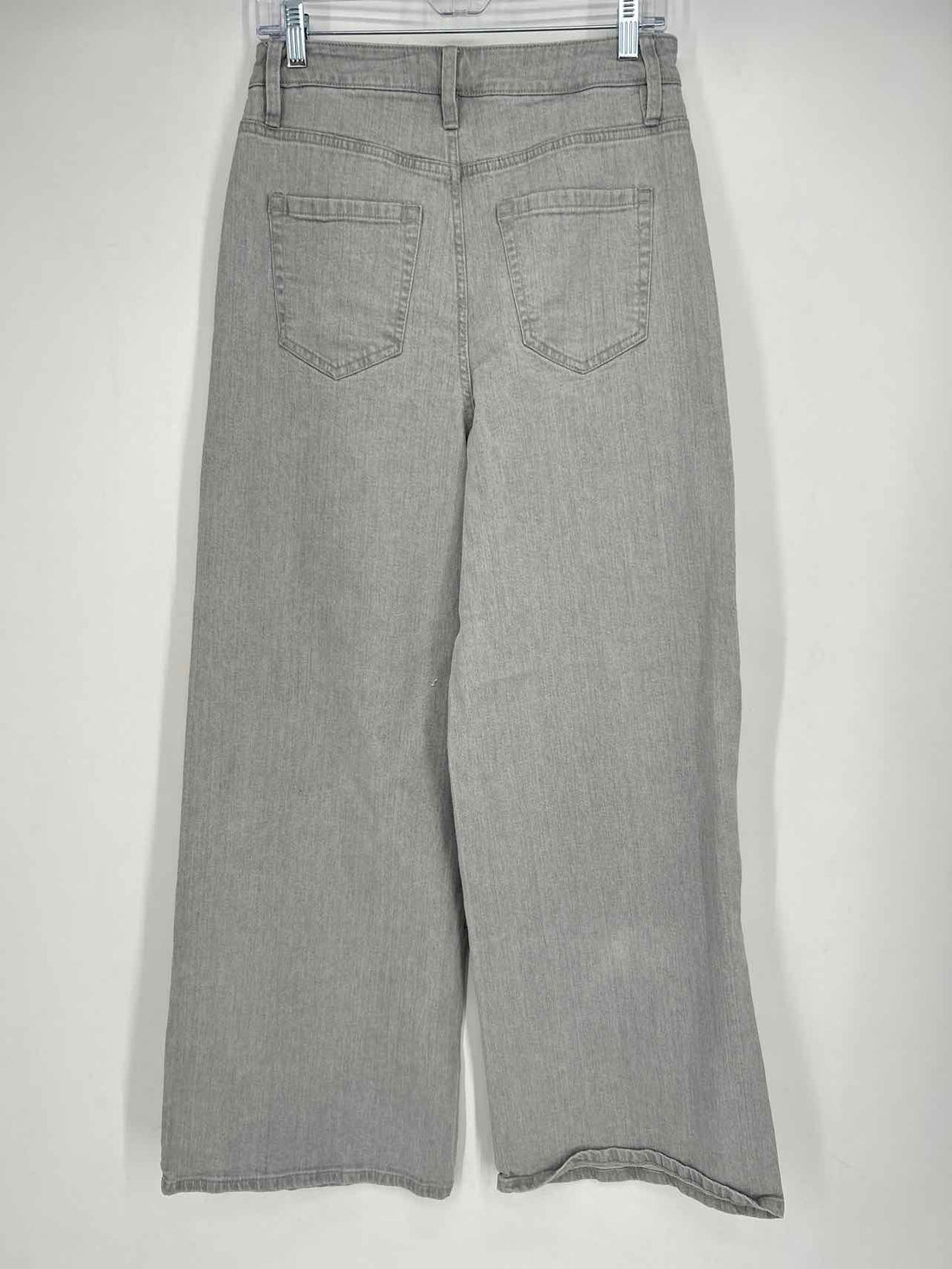 INC Size 8 Light Gray Jeans