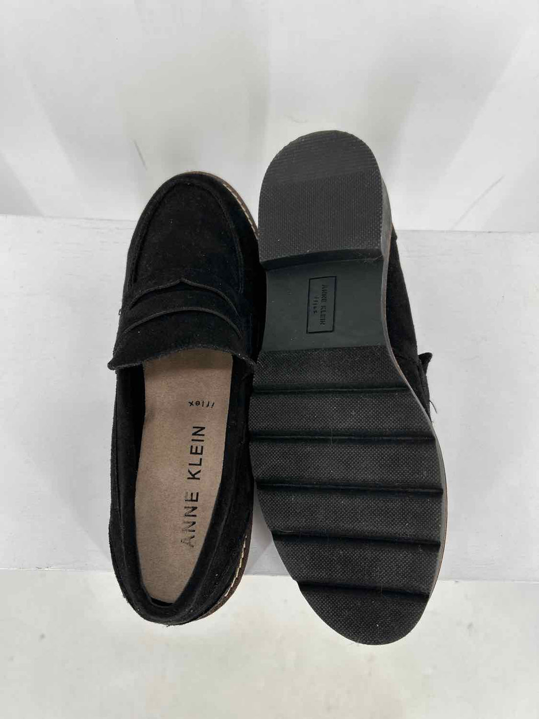 Anne Klein Women Size 8 Black Loafers