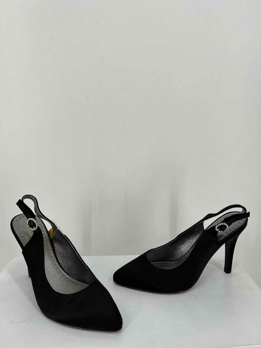Brooks Brothers Women Size 7 Black Heels